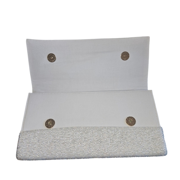 White Beaded Smiley Face Emoji Clutch/ Shoulder Bag - Picture 7 of 7